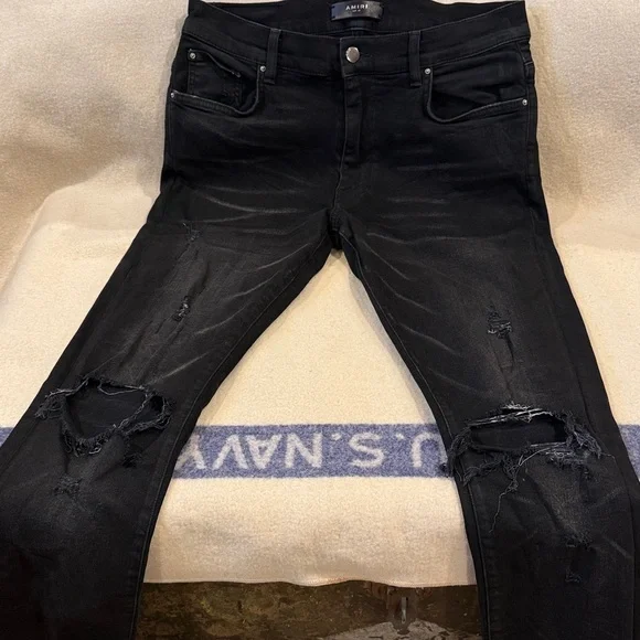 AMIRI MX1 Distressed Jeans - black - ·